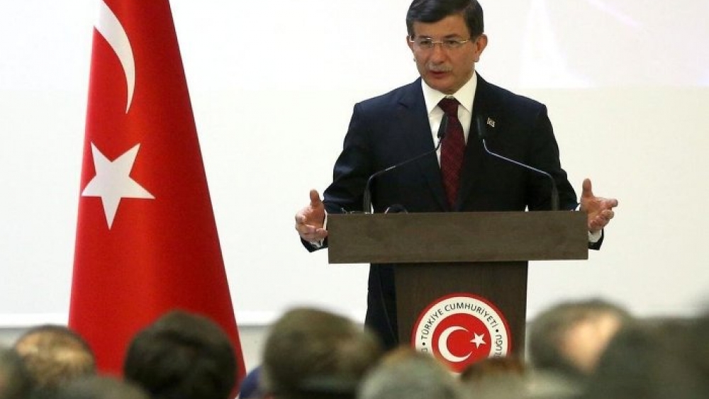 Davutoğlu: Rusya ile askeri iletişim kanalları açalım