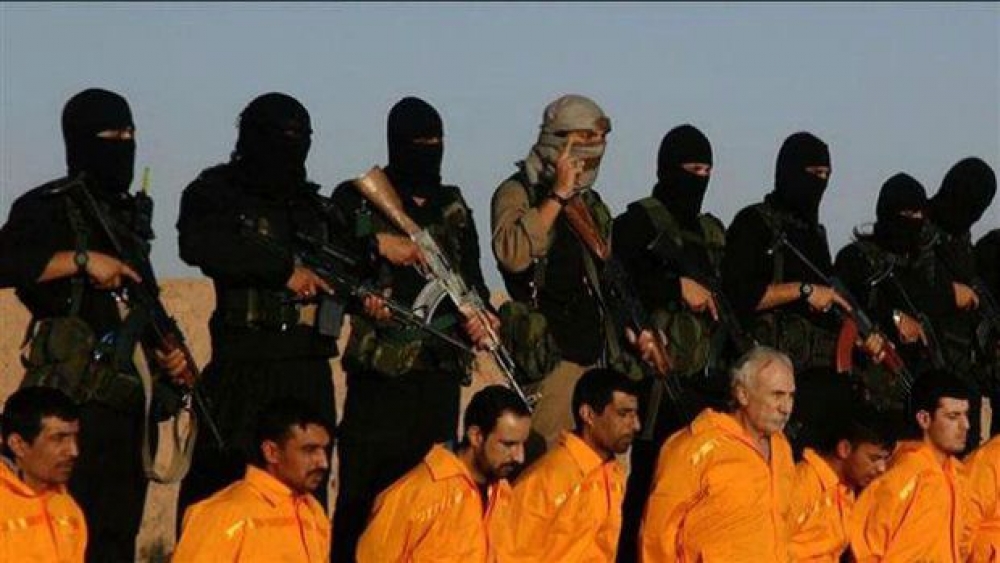 IŞİD Askerleri 11 Iraklı Askeri İdam Etti