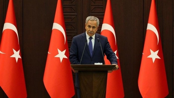 Arınç'tan Erdoğan'a yanıt: Nefsinize uyup tahrikle hareket etmeyin