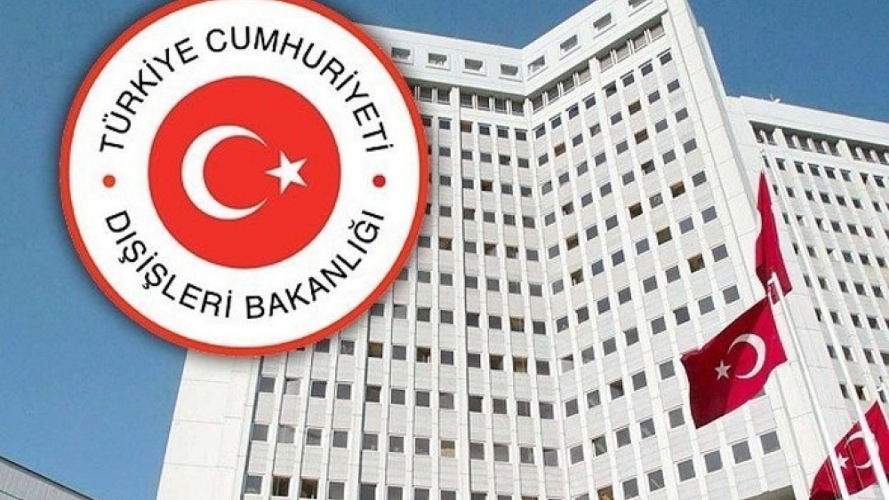 Dışişleri: Rus uçağı Türk hava sahasını ihlal etti