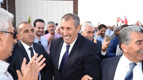 Türkiye'de bir Azeri ve üç Ermeni milletvekili seçildi