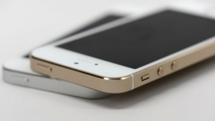 Yeni iPhone 5SE sızıntısı iPhone 5S'e benzediğini kanıtlıyor (Video)