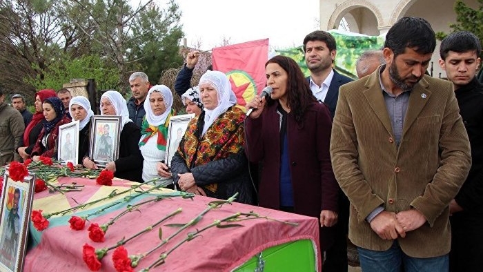 PKK'lı cenazesine giden vekillerin fezlekesi Adalet Bakanlığı'na gönderildi