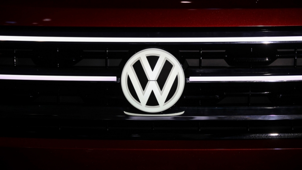 Alman otomobil devi Volkswagen yeni logosunu tanıttı