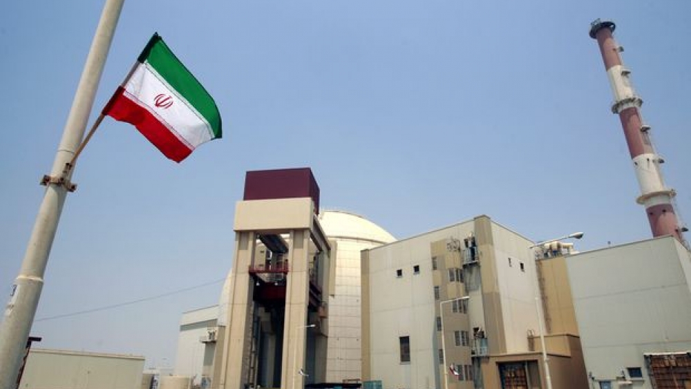 İran parlamentosu nükleer anlaşmayı onayladı