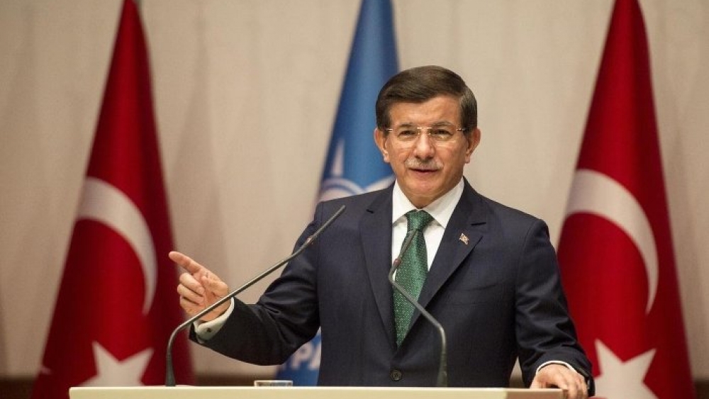 Davutoğlu'ndan ambulans açıklaması: Teröristler ateş açıyor