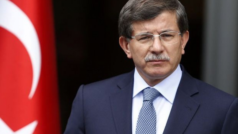 Davutoğlu, Esad'ı Hitler'e Benzetti