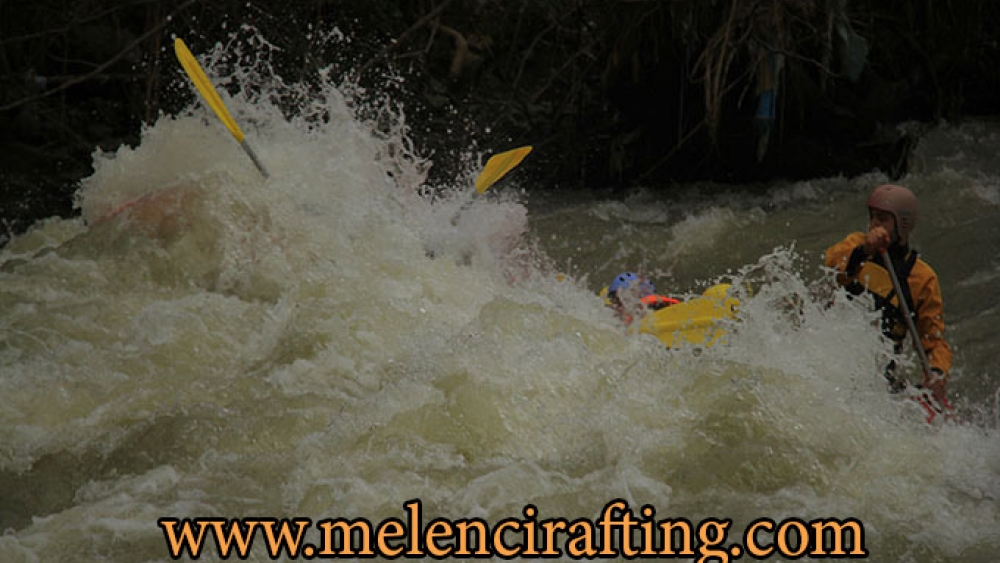 Melen Çayında Rafting İmkanı