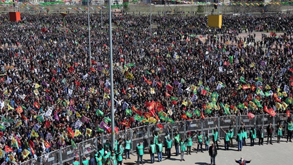 Diyarbakır Nevruz Tertip Komitesi'nin 7 üyesi gözaltında