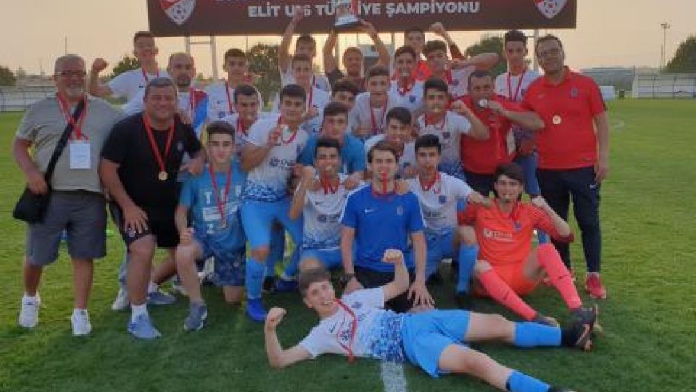 Spor Toto Gelişim Elit U16 Ligi'nde şampiyon Trabzonspor
