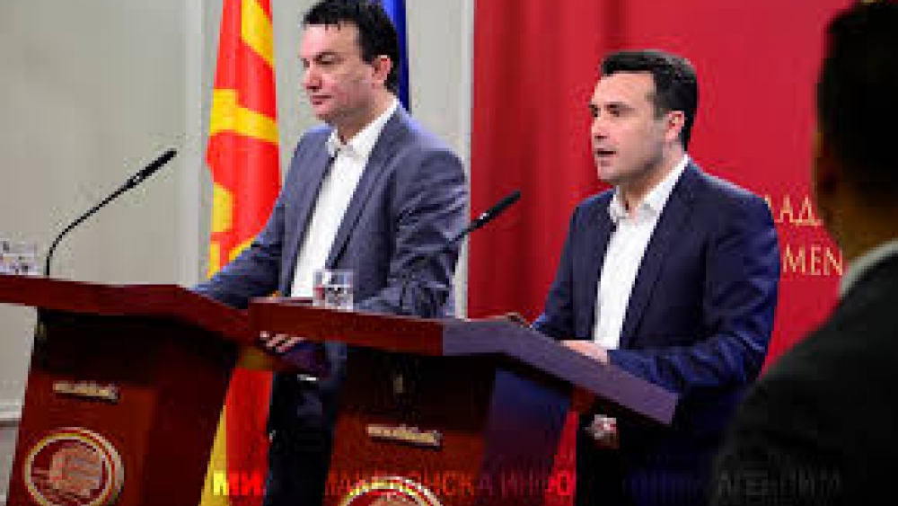 Zaev isim değişikliğiyle ilgili referanduma soru soruyor