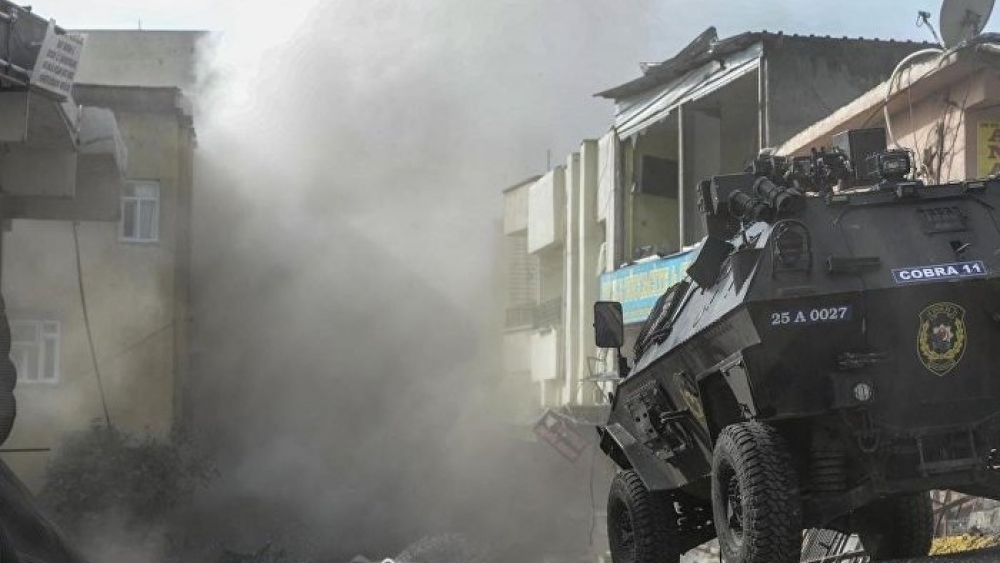 Silvan'da 6 kişi 'askere hakaret'ten gözaltına alındı