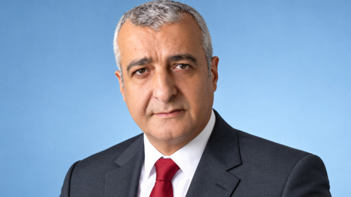 “TÜRKİYE’NİN MESELELERİ GÜNLÜK SİYASETİN ÜZERİNDEDİR”
