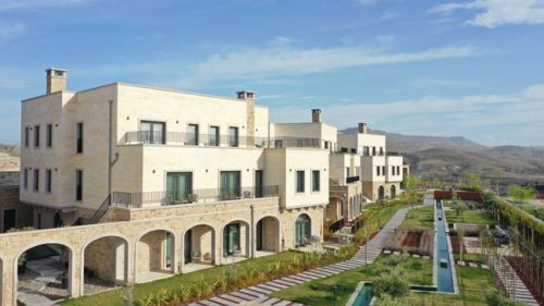 Kapadokya Havuzlu Otel Seçimiyle Konforlu Bir Tatil Planı